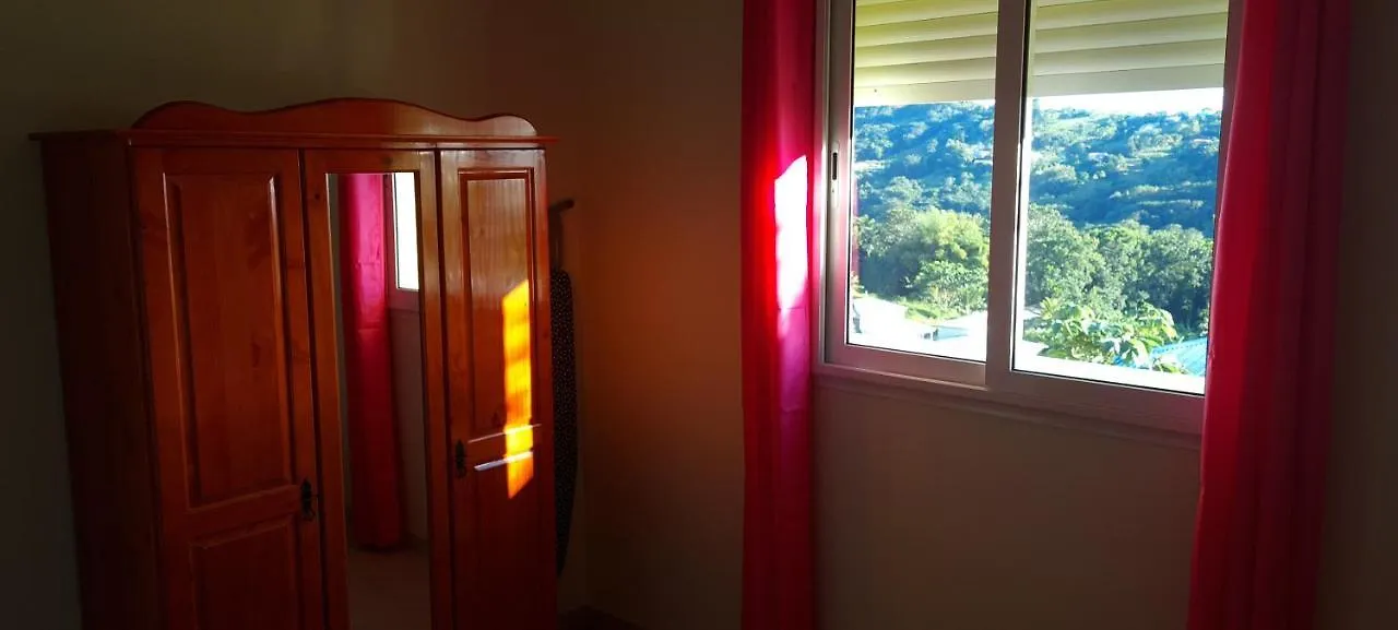 Villa Lineddy/Hapaline Riviere-Salee