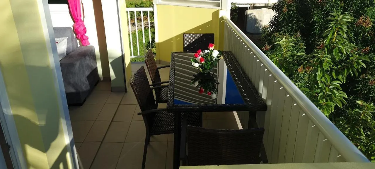 Villa Lineddy/Hapaline Riviere-Salee Apartment